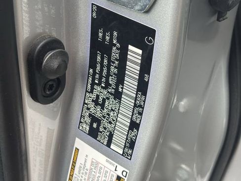 Used 2021 Toyota 4Runner SR5 image 8