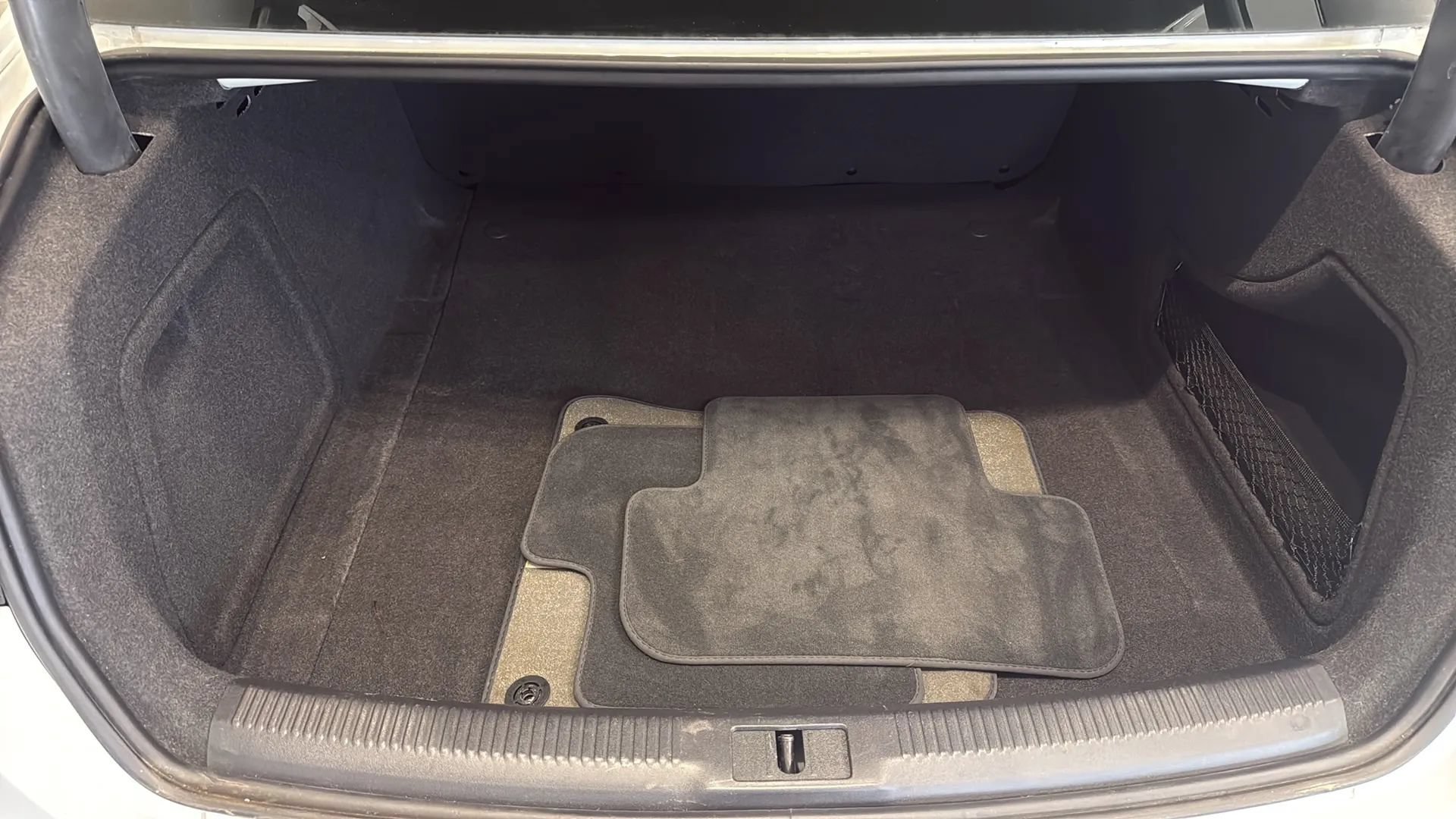 Used 2013 Audi A4 2.0T Premium FWD image 33