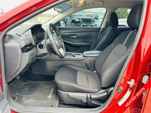 Used 2024 Nissan Sentra SV w/ All-Weather Package FWD image 3