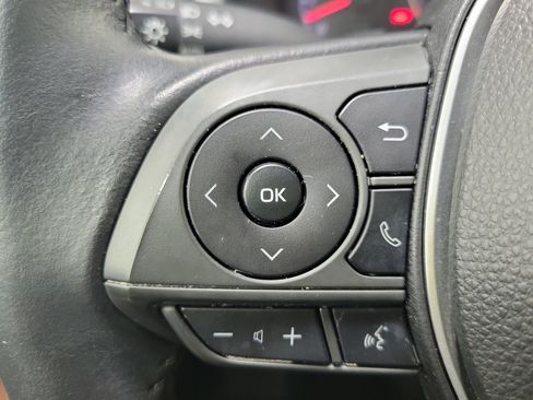 Used 2021 Toyota Corolla SE FWD image 20