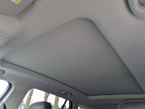 Used 2023 GMC Terrain Denali w/ Denali Premium Package image 22