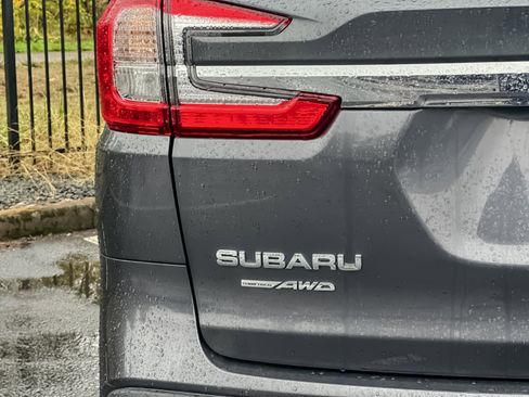 Used 2024 Subaru Ascent Premium w/ Convenience Package image 28