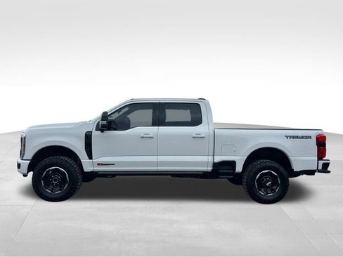 Used 2025 Ford F350 Platinum w/ Tremor Off-Road Package image 14