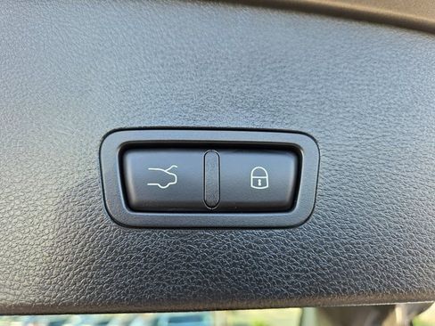 Used 2024 Dodge Hornet R/T Plus w/ Tech Pack Plus w/o Parking image 12