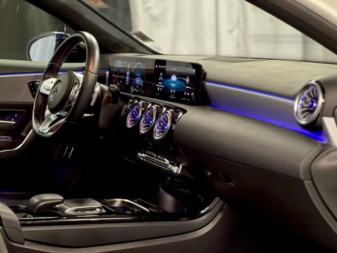 Used 2022 Mercedes-Benz A 220 4MATIC image 21