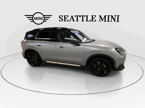 Certified 2025 MINI Cooper Countryman S image 13