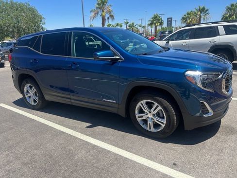 Used 2020 GMC Terrain SLE FWD image 4