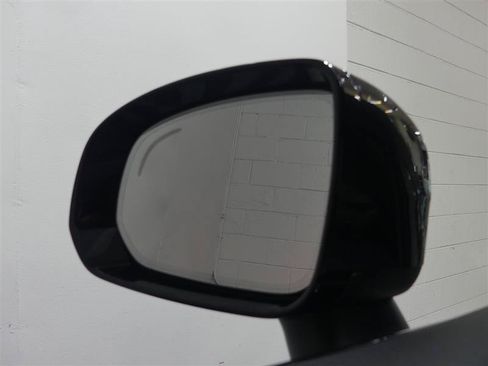 Used 2023 Volvo XC60 B5 Ultimate w/ Climate Package AWD/4WD image 14