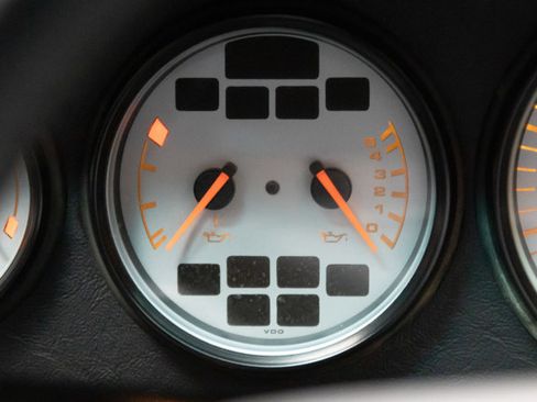 Used 1998 Porsche 911 Targa RWD image 67