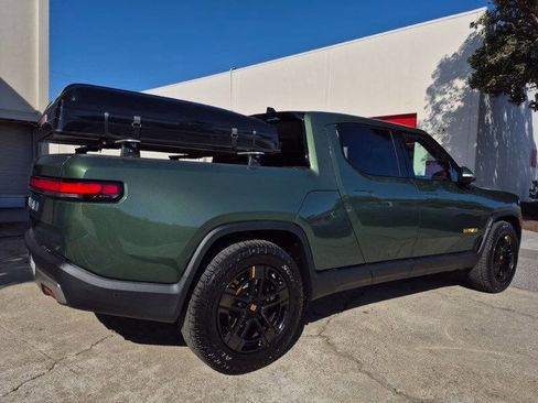 Used 2023 Rivian R1T Adventure image 5
