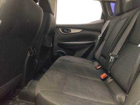Used 2020 Nissan Rogue Sport S FWD image 18