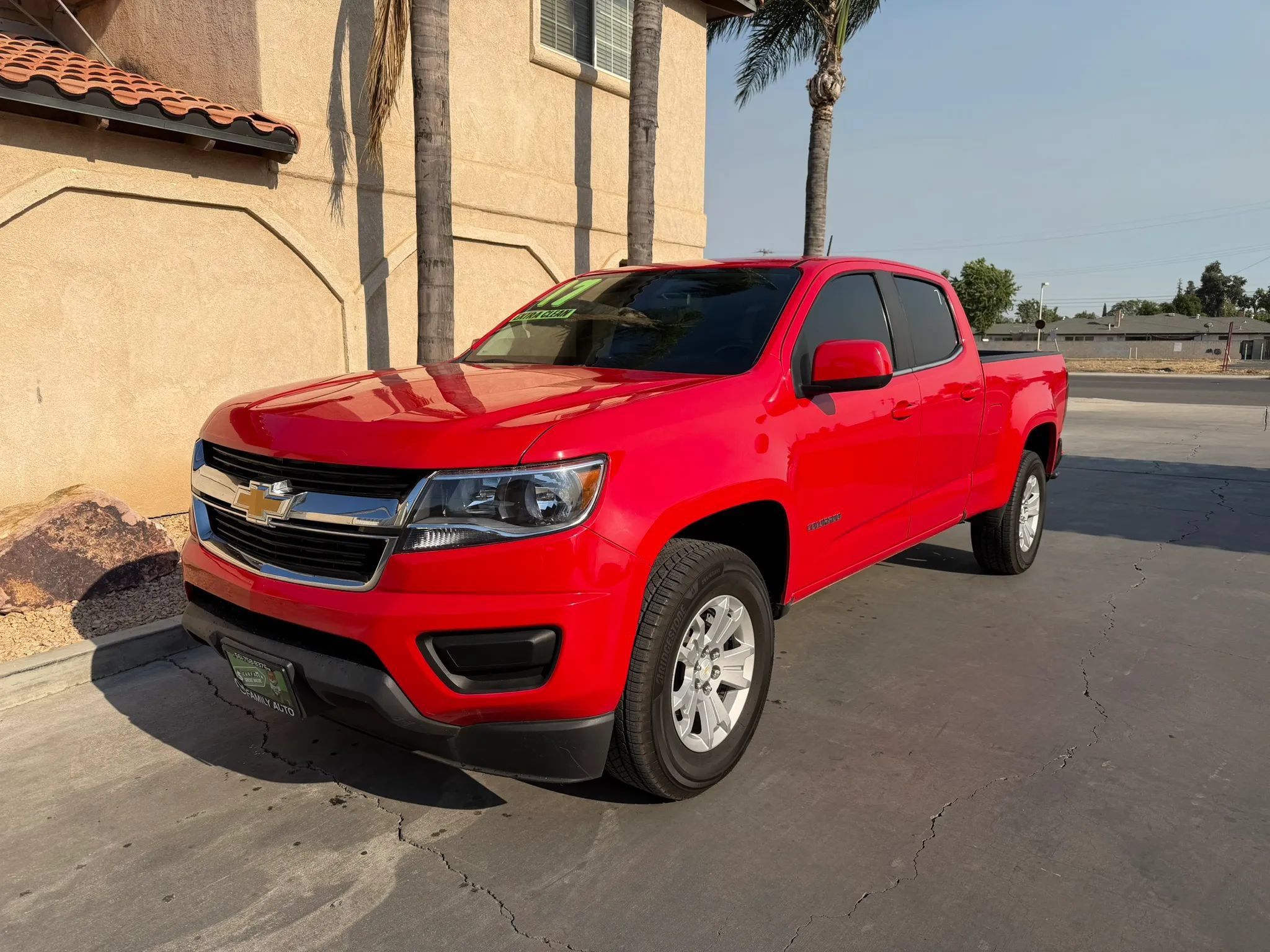 Used 2017 Chevrolet Colorado LT RWD image 1