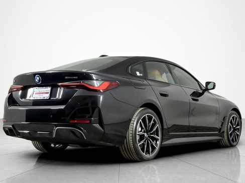 Used 2025 BMW i4 eDrive40 RWD image 5