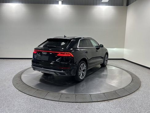 Used 2023 Audi Q8 Premium Plus AWD/4WD image 7