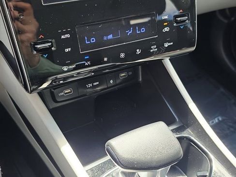 Used 2024 Hyundai Tucson SEL image 25