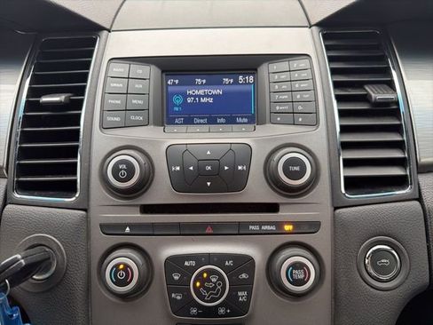 Used 2018 Ford Taurus SEL image 25