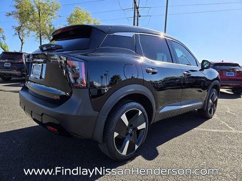 Used 2025 Nissan Kicks SR FWD image 6