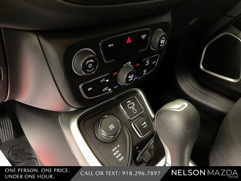 Used 2019 Jeep Compass Sport image 28
