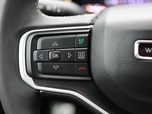 Used 2022 Jeep Wagoneer Series I w/ Premium Group I image 43