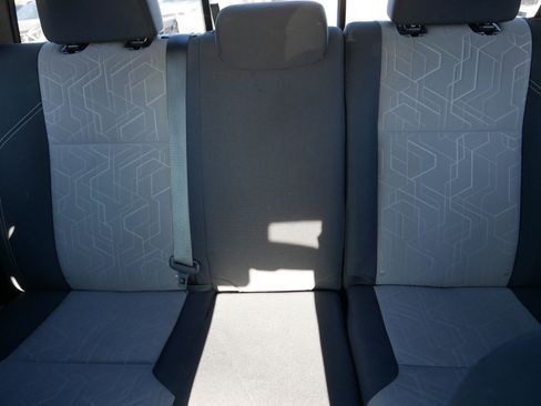 Used 2023 Toyota Tacoma TRD Off-Road image 13