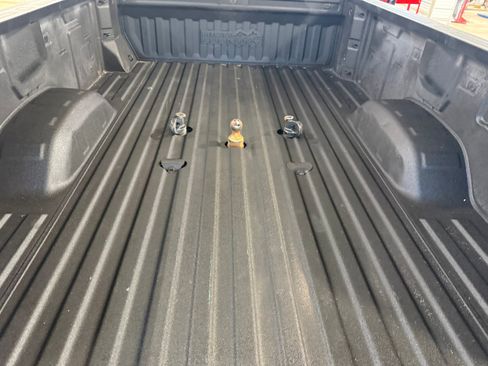 Used 2020 Chevrolet Silverado 3500 High Country w/ Gooseneck/5TH Wheel Package AWD/4WD image 32