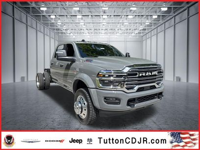 New 2026 RAM 5500 4x4 Crew Cab w/ Laramie Trim Package