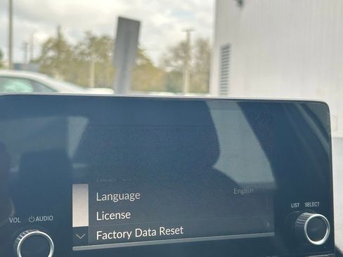 Used 2022 Honda Civic Sport image 17