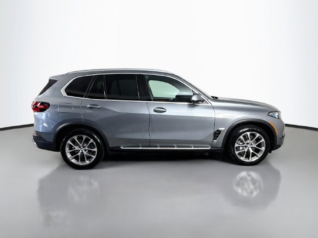 Used 2026 BMW X5 sDrive40i RWD image 11