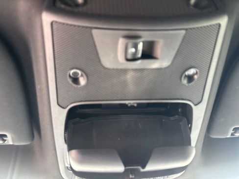 Used 2020 Ford F150 Platinum w/ Equipment Group 701A Luxury image 39