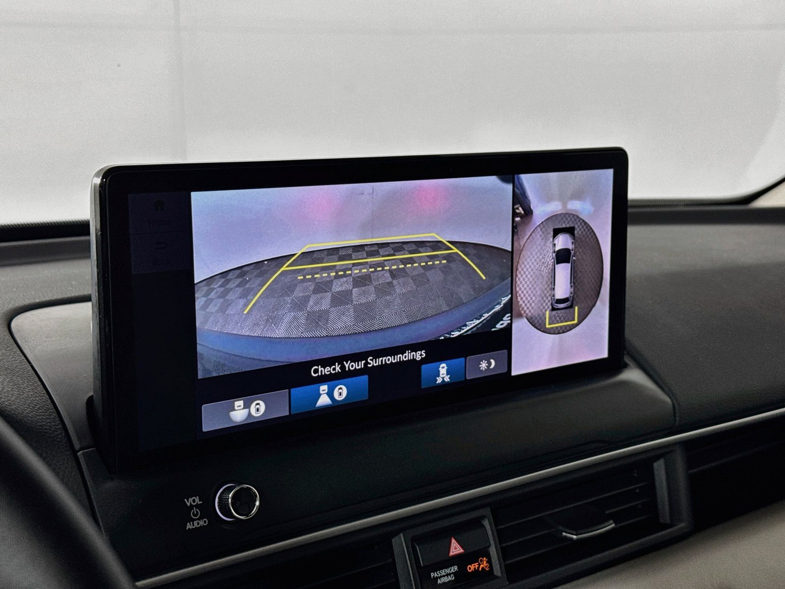 Used 2026 Honda Pilot Touring image 13