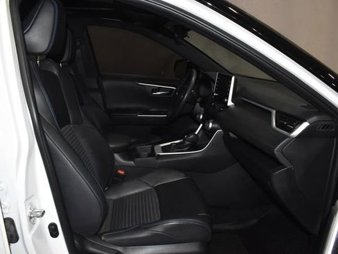 Used 2021 Toyota RAV4 XSE image 30