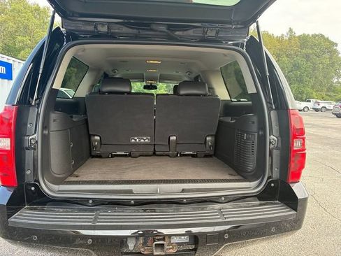 Used 2014 Chevrolet Suburban LT AWD/4WD image 6