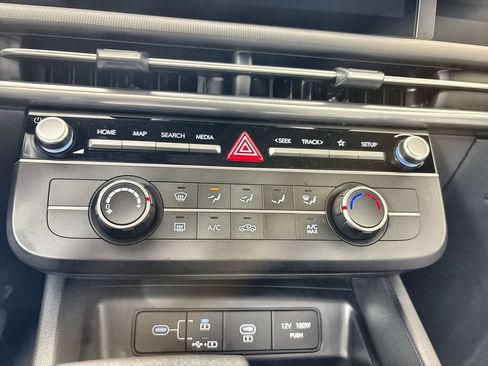 New 2026 Hyundai Santa Cruz SE FWD image 16