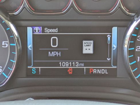 Used 2019 GMC Yukon XL SLT w/ Open Road Package image 21