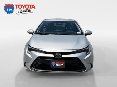 Certified 2026 Toyota Corolla LE FWD image 8