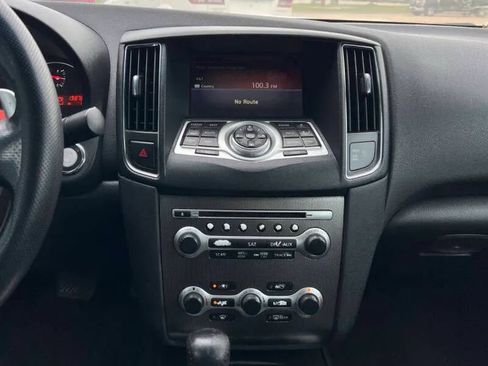 Used 2011 Nissan Maxima 3.5 SV w/ Sport Pkg image 19