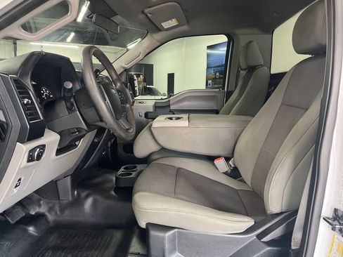 Used 2018 Ford F150 XL w/ Equipment Group 101A Mid RWD image 36