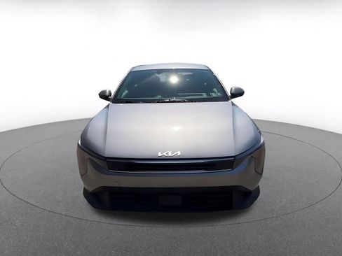 Used 2025 Kia K4 LXS image 4