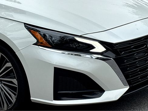 Used 2024 Nissan Altima 2.5 SL image 30