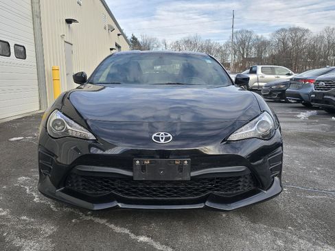 Used 2017 Toyota 86 image 8