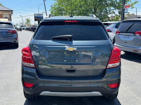 Used 2022 Chevrolet Trax LT w/ LT Convenience Package AWD/4WD image 5