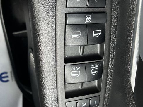Used 2022 RAM 1500 Big Horn AWD/4WD image 17