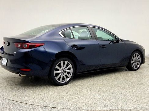 Used 2023 MAZDA MAZDA3 s image 5