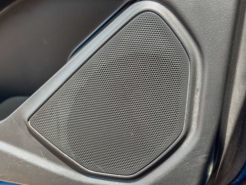 Used 2020 Ford Explorer XLT RWD image 45