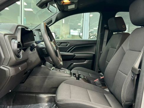 Used 2023 Chevrolet Colorado W/T image 12