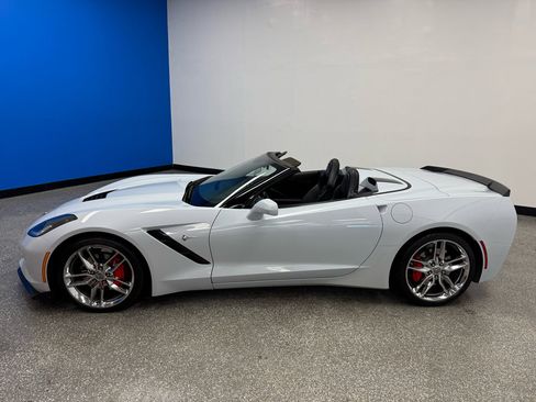 Used 2019 Chevrolet Corvette Stingray Convertible w/ Battery Protection Package image 5