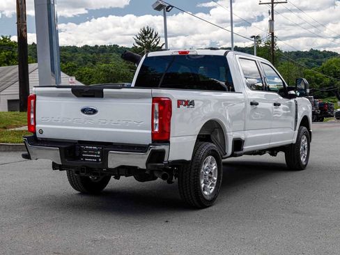 Used 2025 Ford F250 XLT w/ FX4 Off-Road Package AWD/4WD image 4