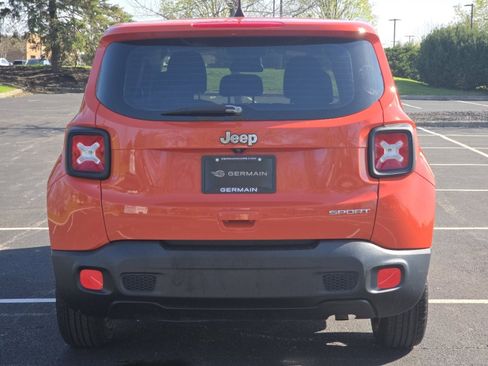 Used 2018 Jeep Renegade Sport w/ Power & Air Group FWD image 15