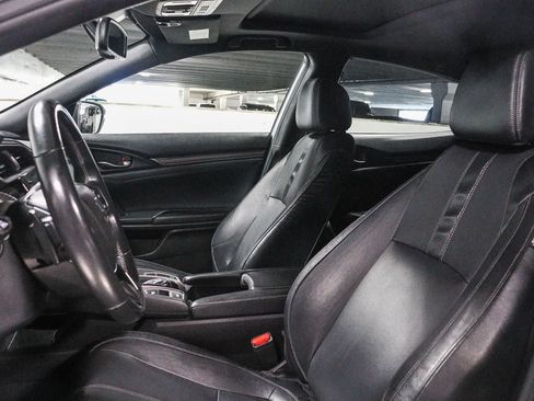 Used 2019 Honda Civic Sport Touring image 19
