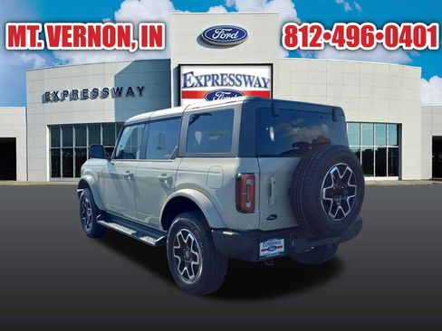 New 2025 Ford Bronco Outer Banks AWD/4WD image 8